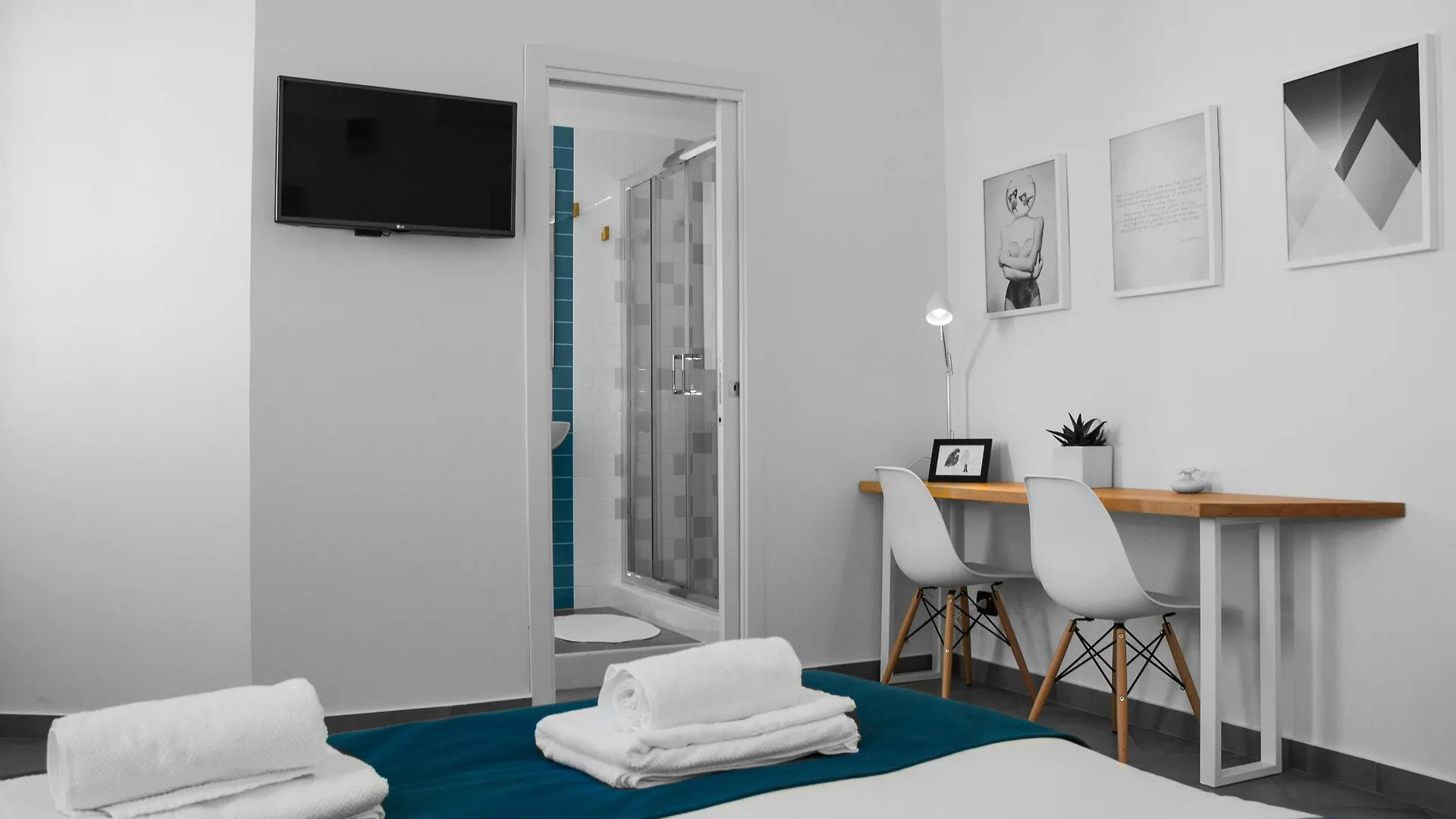 ريجّو دي كالابريا B&B Fuori Squadro - In Centro Con Terrazza Relax Vista Mare فندق مبيت وإفطار ريجّو دي كالابريا