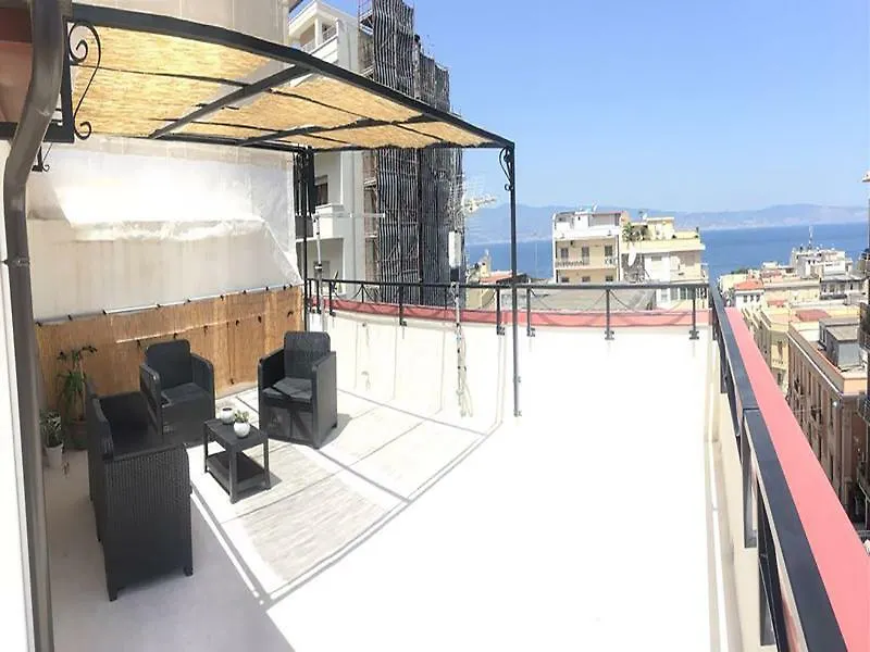 فندق مبيت وإفطار ريجّو دي كالابريا B&B Fuori Squadro - In Centro Con Terrazza Relax Vista Mare