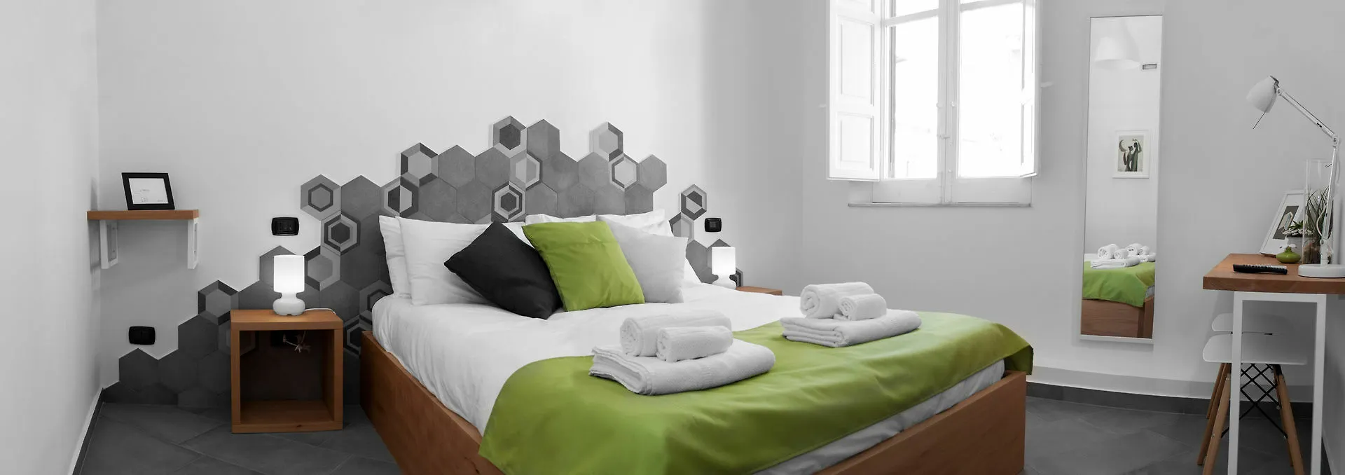 ريجّو دي كالابريا B&B Fuori Squadro - In Centro Con Terrazza Relax Vista Mare 3*, ريجّو دي كالابريا